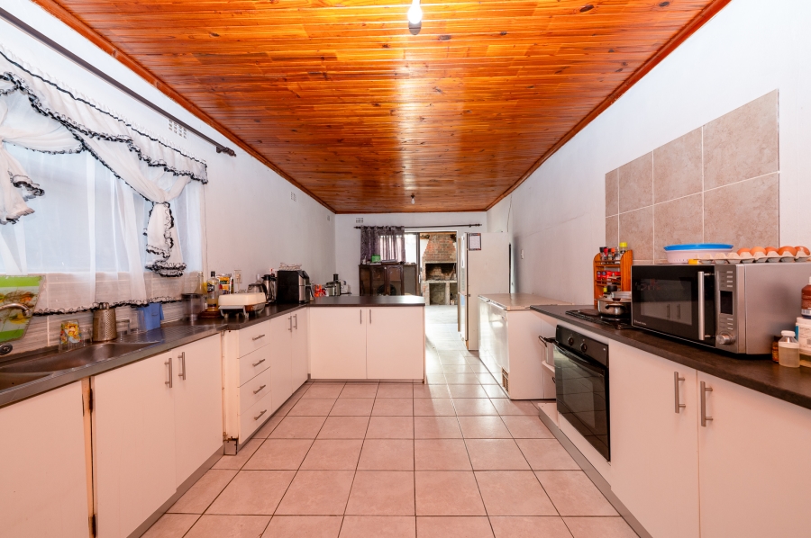 3 Bedroom Property for Sale in Rosedale Western Cape